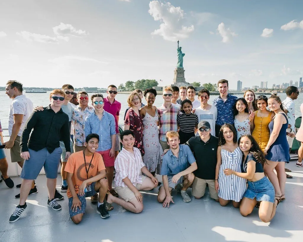 Jovens músicos do NYO Jazz performam “We’re Still Here” com Wycliffe Gordon