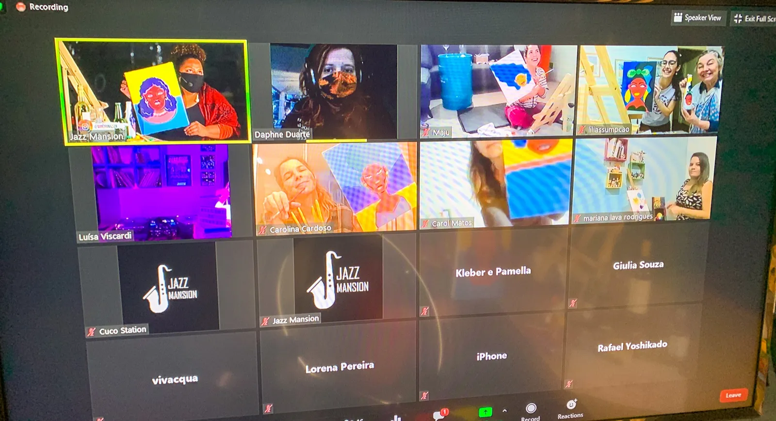 Parte da turma que participou de maneira virtual do evento